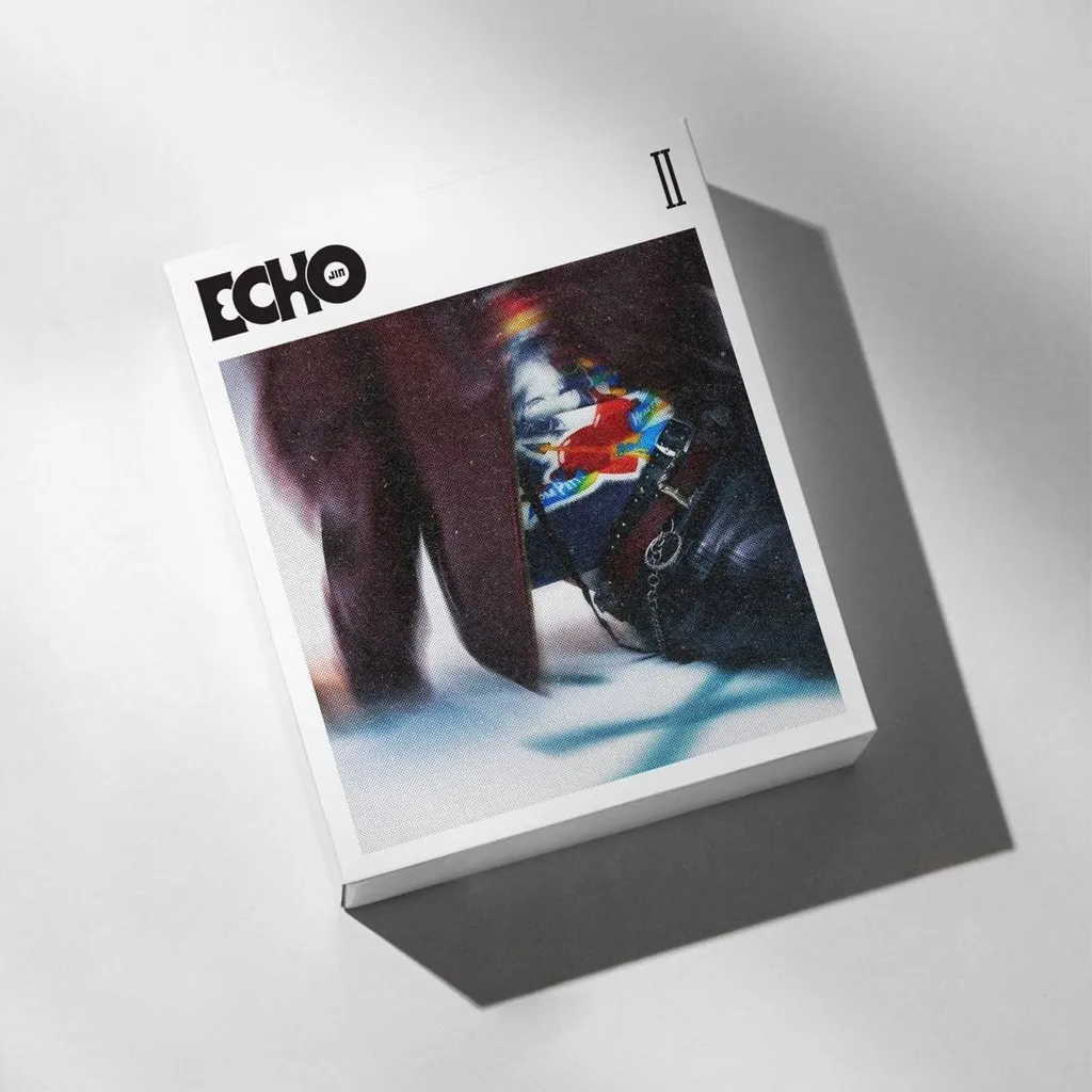 Écho (II) Enceinte Connectée Grise : Audio Premium et Contrôle Vocal Smart