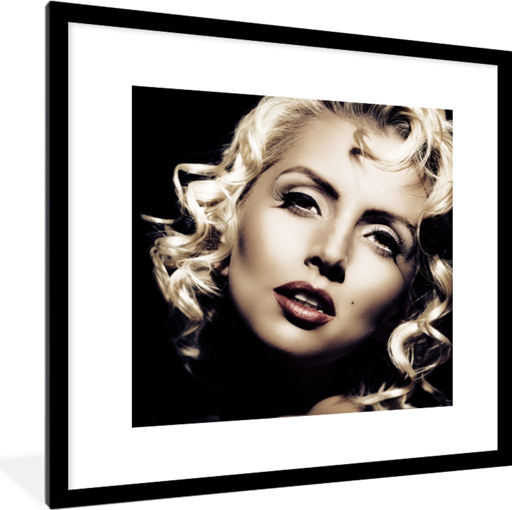 MuchoWow Gerahmtes Poster Frau - Vintage - Lippenstift - Blond - Locken 40x40 cm - Poster mit Schwarzem Bilderrahmen Wandposter Rahmen Foto Bilde...