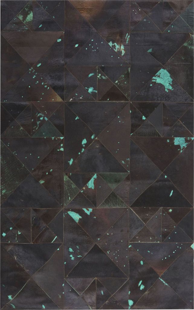 BELIANI Teppich Braun und Blau Kuhfell rechteckig 140 x 200 cm Kurzhaar Kurzflor handgefertigt mit Muster Geometrisch Abstrakt Patchwork Modern Indoor
