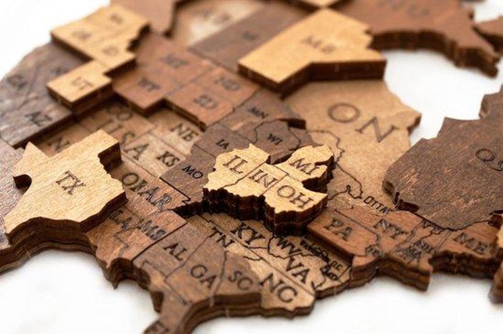 Holzmodell der Welt - Innenarchitektur Puzzle für Erwachsene - 114 Teile - Holzschachtel - Schokobraun