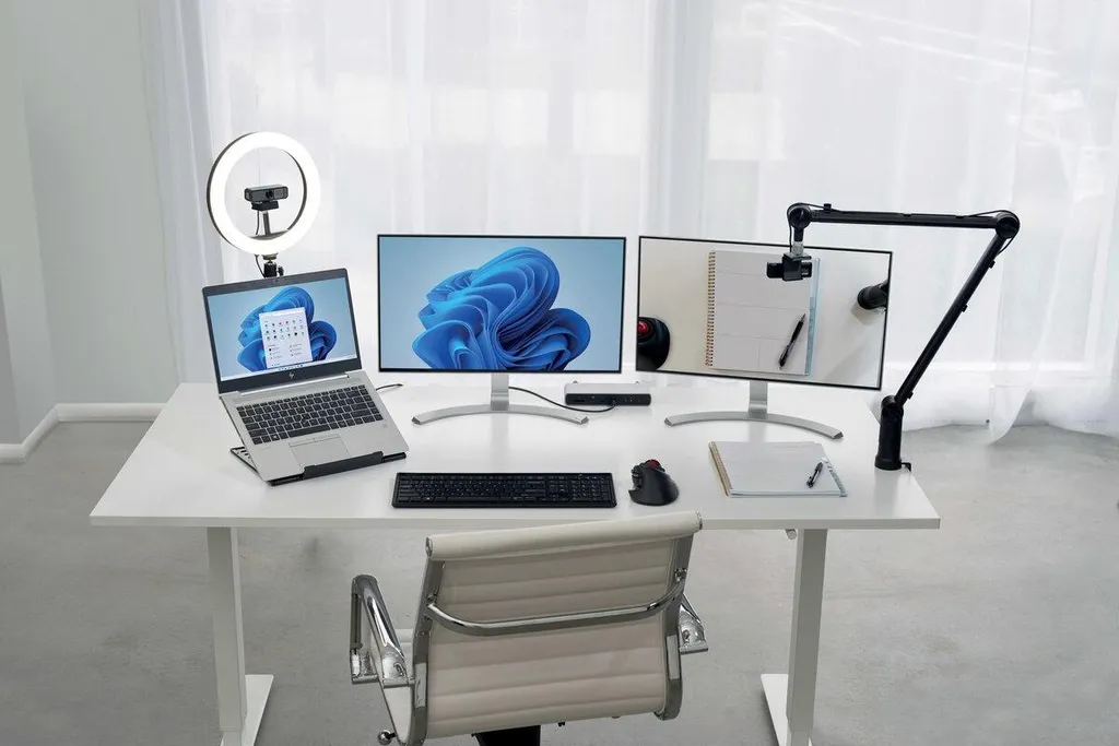 Kensington A1010 Support de Bureau Télescopique Noir pour Webcam et Micro - 14
