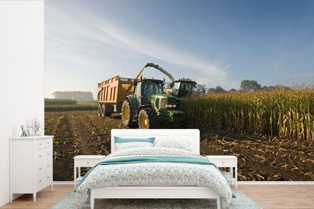 MuchoWow Fototapete für Wohnzimmer oder Schlafzimmer Wandtapete Vinyl Motivtapete Traktor - Anhänger - Mais - Grün - Landleben - 600x400 cm - ...