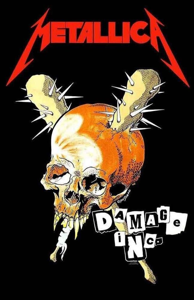 Metallica Bandflagge aus Textil mit ikonischem Motiv des Albums 'Damage Inc.'