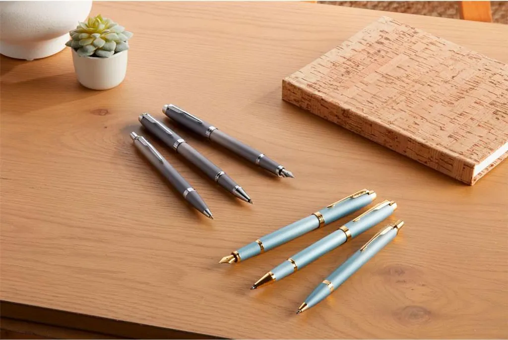 Stylo Roller Parker IM Writing Rituals Gris avec Pointe Fine Précise - 7