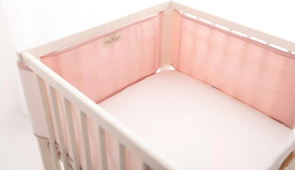 Protège-bébé Baby Matex 180x30 Rose pour sécuriser les nuits de bébé