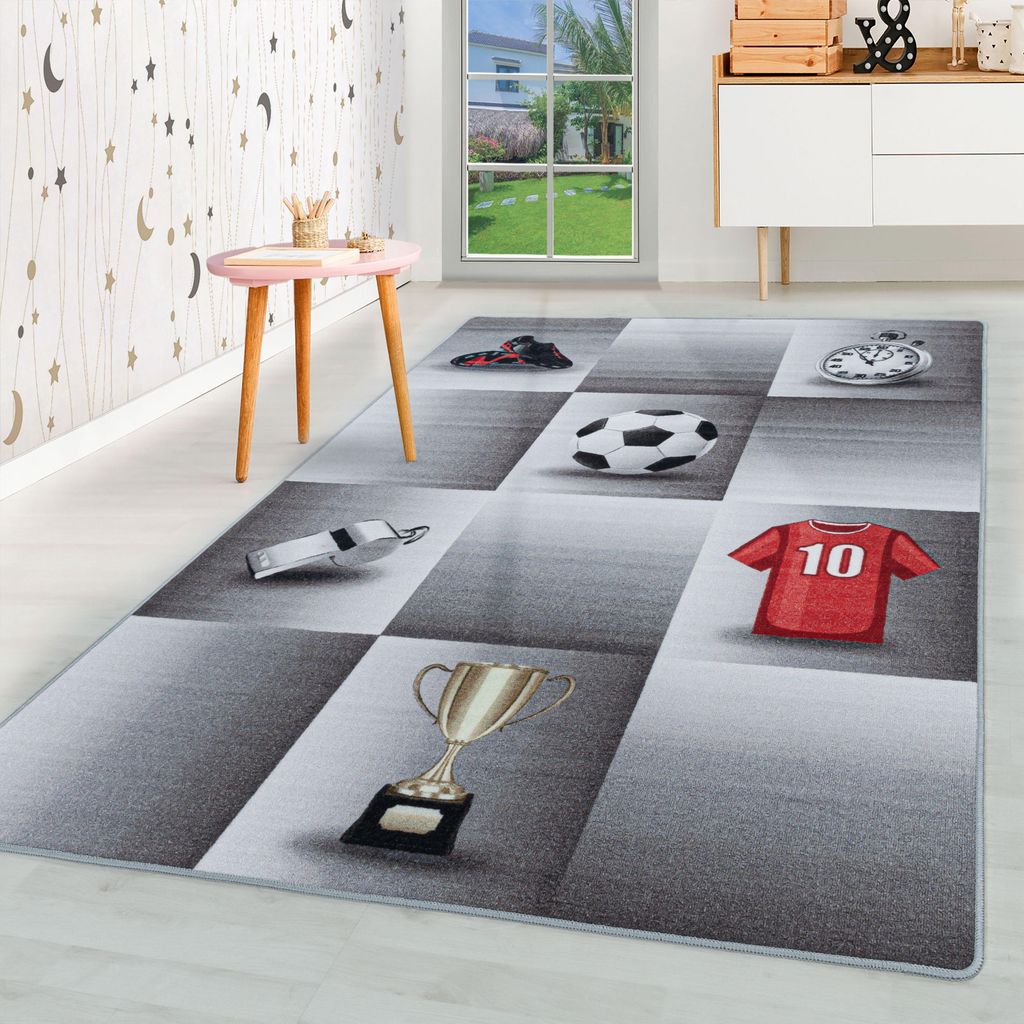 Homebyhome Kinderteppich Fussball Pokal Design Jungen Teppich, Spielteppich Kinderzimmer Teppich, Robust und Pflegeleicht Grösse 100x150 cm