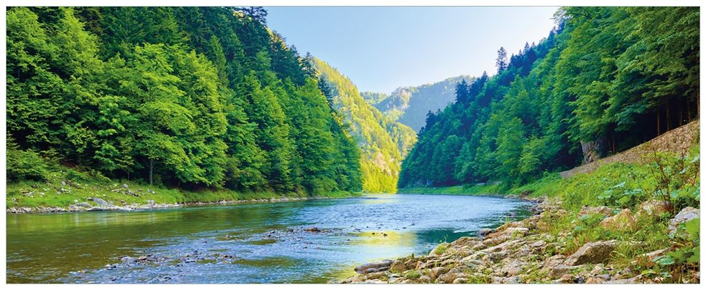 Wallario Wandbild aus Acryl, 200 x 80 cm, freischwebende Optik - Fluss in den Bergen an steinigem Ufer