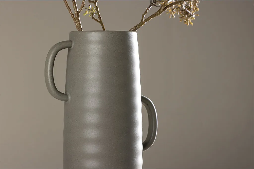 Vase Gris Anthracite Cent Venture Design en Grès Mat de Style Nordique