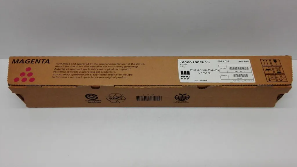 Toner Magenta NRG 841745 : Finies les Traces sur Rex-Rotary MP C3002