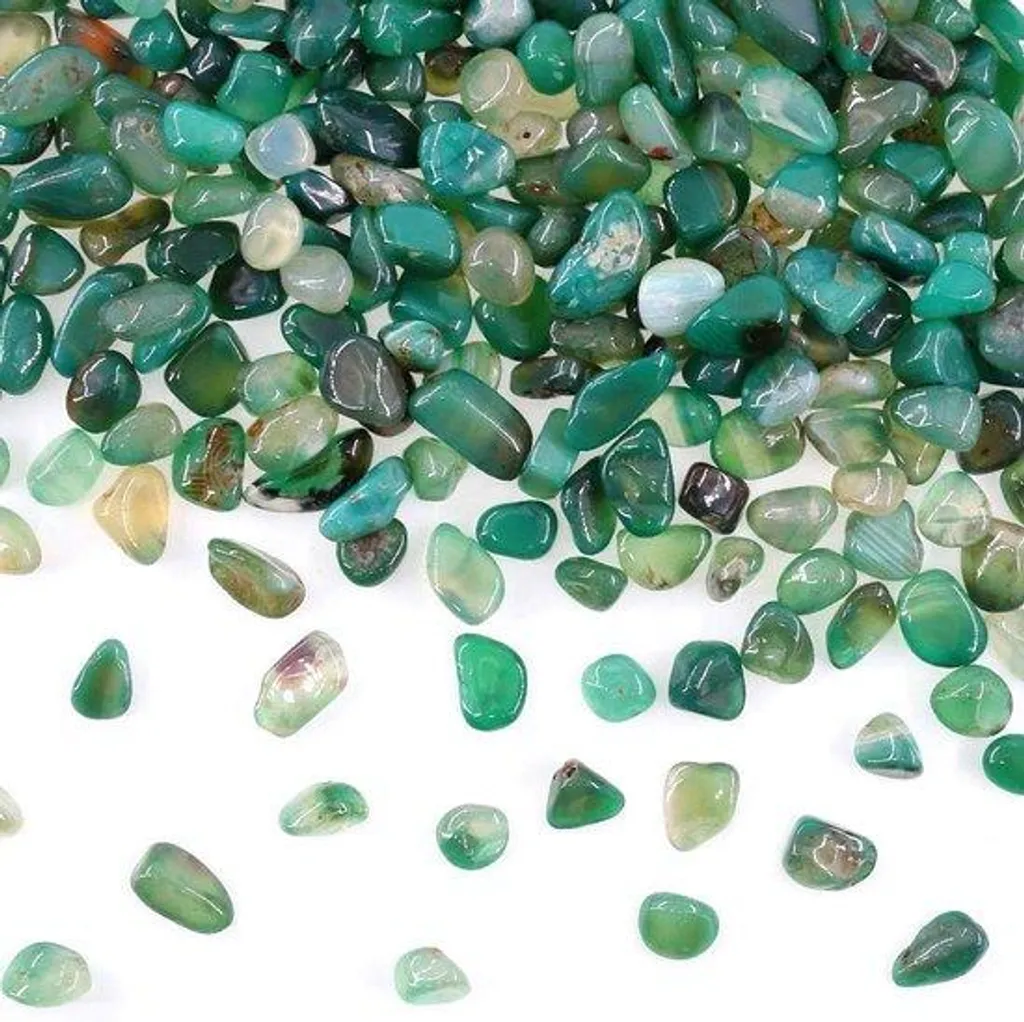 Agate verte naturelle polie 9-13 cm avec inclusions quartz cristallin