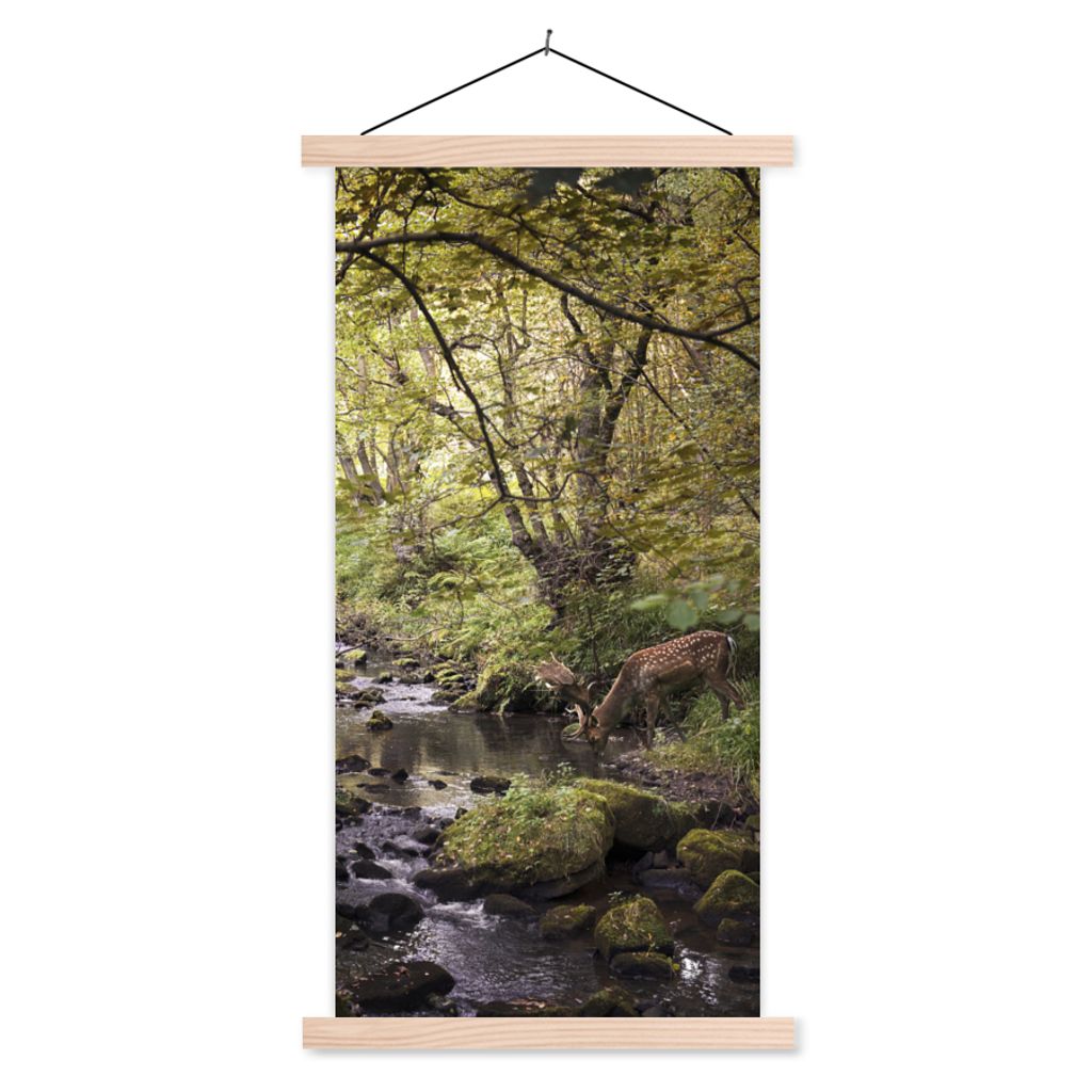 MuchoWow Textilposter Hirsch - Baum - Wald 40x80 cm mit holzfarbenen Rahmen - Wohnzimmer