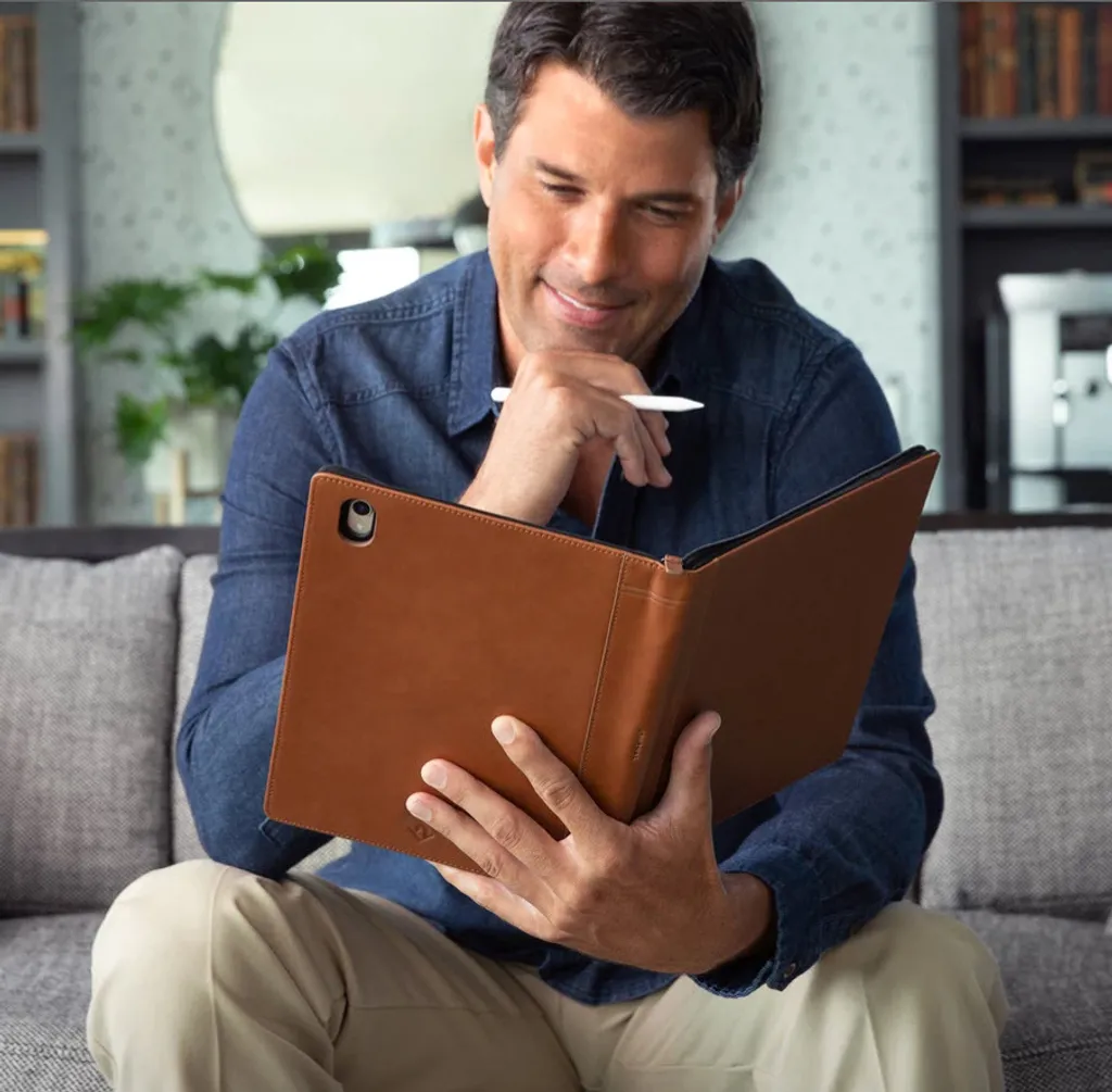 Twelve South Booktype compatibile con iPad Pro 12.9 (2018) - Hellbraun - 24