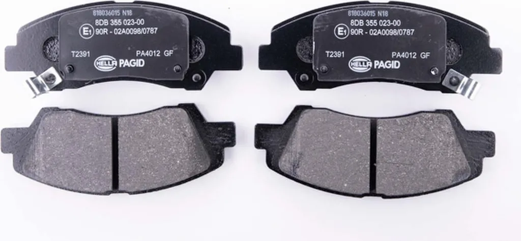 Jeu de plaquettes de frein à disque HELLA avant pour Hyundai i10 II PA