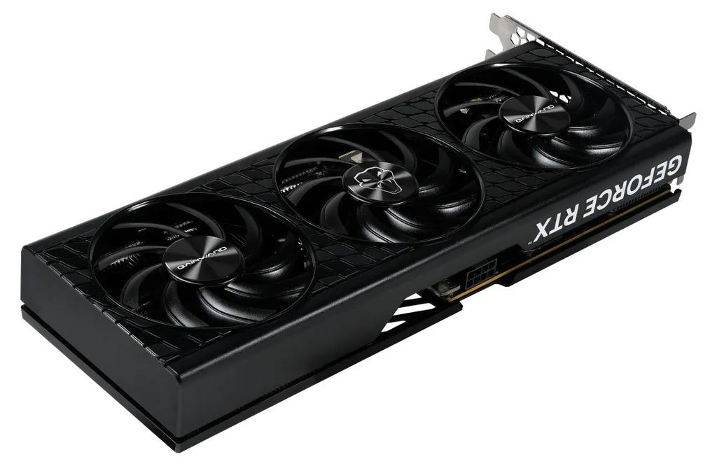 Fini les lags avec la Gainward RTX 5060Ti Python III 8GB GDDR7 GPU - 7