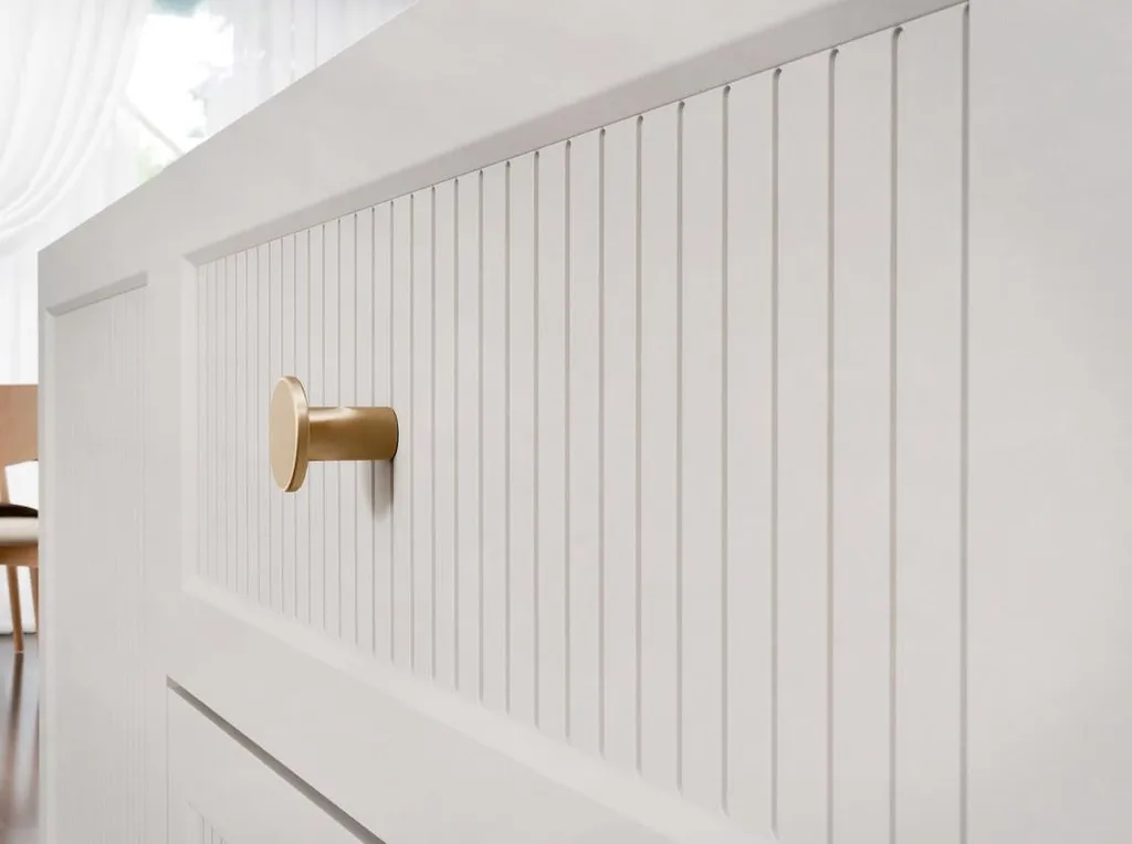 Commode étroite SALTIVILLE cachemire avec portes et tiroirs chic