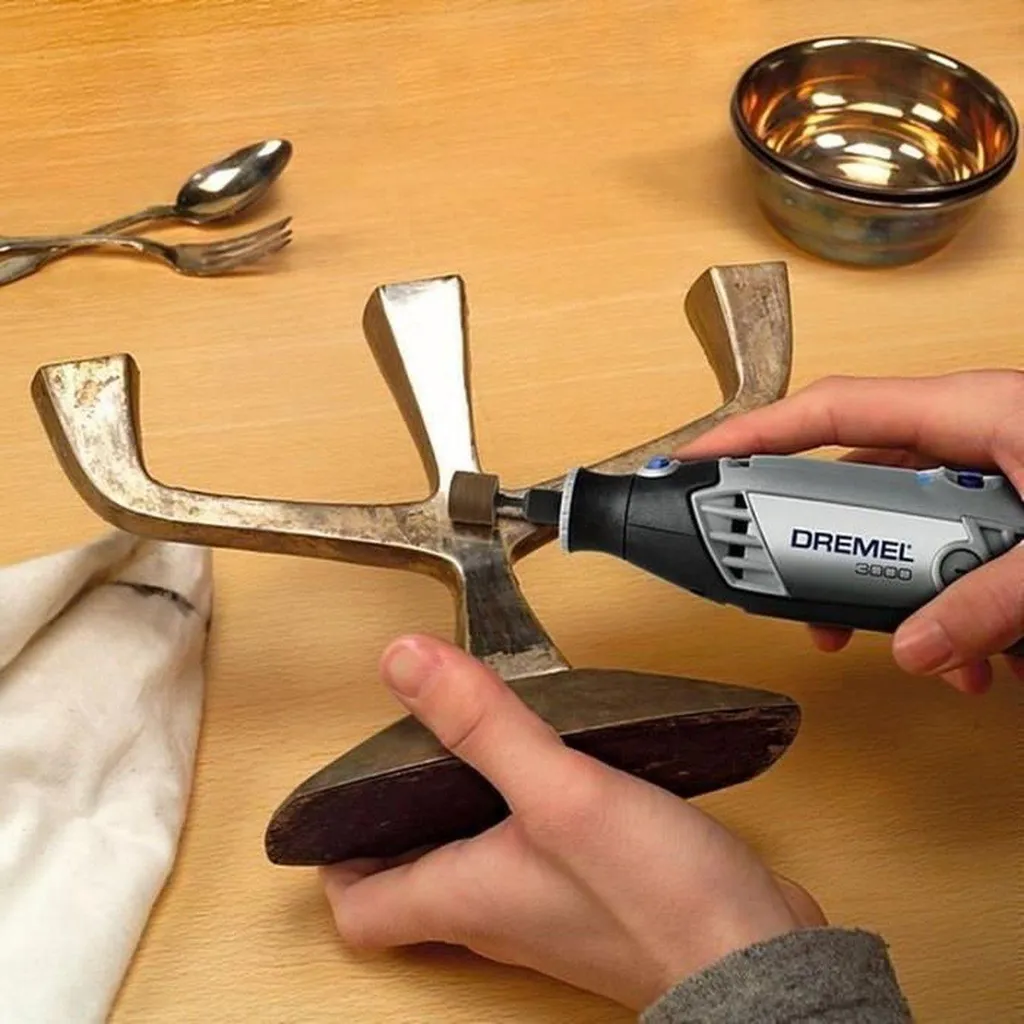 Dremel 3000-15 Multi-outil 130W à Vitesse Variable et Embout EZ Twist - 36
