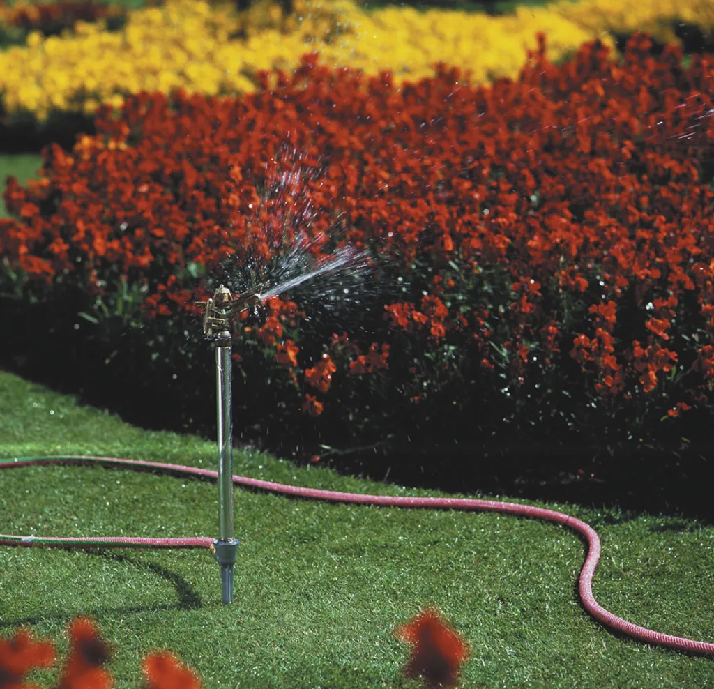 Arroseur de jardin oscillant sur pique pour gazon et potager 450 m²