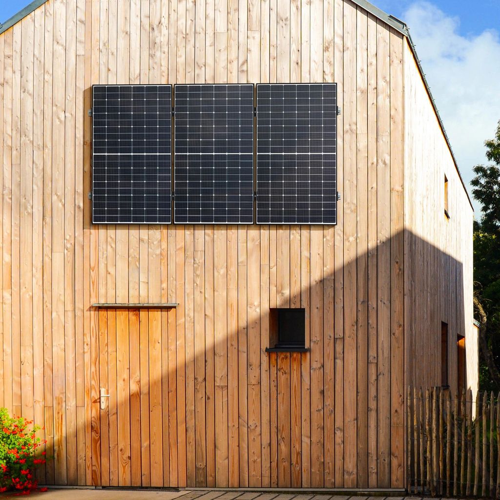 1350 Watt, Fassade 90 Grad, Bifazial Komplettset, Balkonkraftwerk, Germany 10m Anschlusskabel, Hoymiles HiBattery 1920 AC, Hoymiles HMS-800W