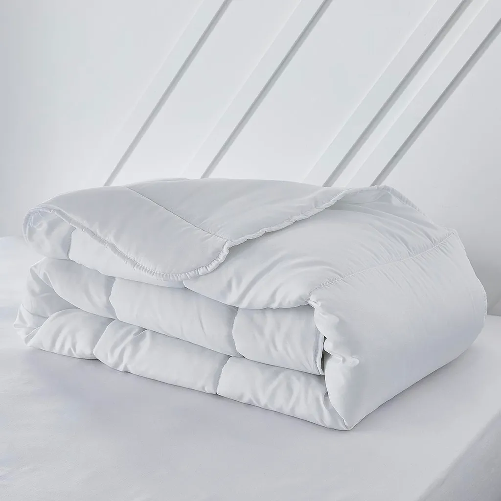 Couverture d'été 240 x 220 cm : la solution idéale contre les nuits chaudes
