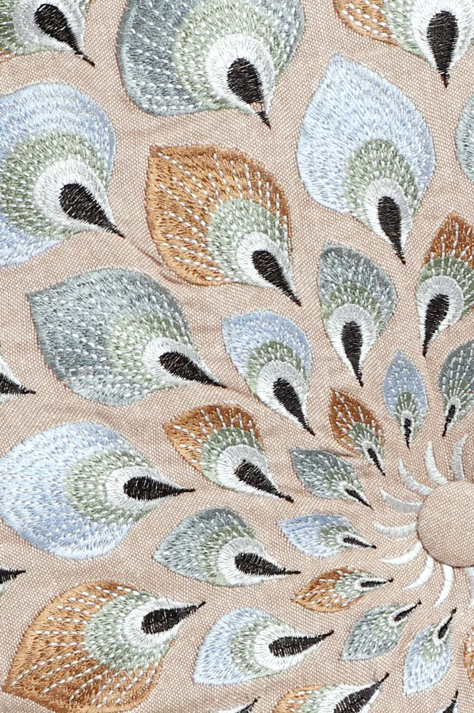Coussin de sol oriental Azet gain de place pour petits salons