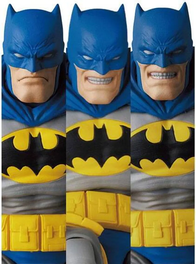 Set de 2 Figurines de Collection Batman et Robin MAFEX Version Bleue DC - 12