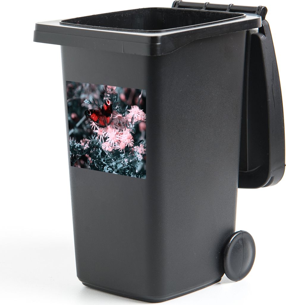 MuchoWow Mülltonnenaufkleber Tagpfauenauge auf rosa Blüten 40x40 cm - Abfall-Aufkleber - Container - für Abfallcontainer