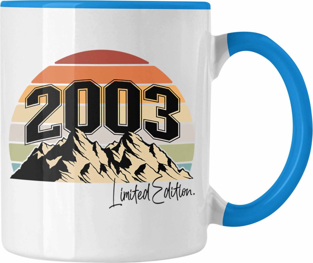 Trendation - 18. Geburtstag Tasse Geschenk Mädchen Jungen Geschenkidee Lustig Spruch 18 Geschenke Geschenkideen zum 18 Bday 18er Tochter (Blau)