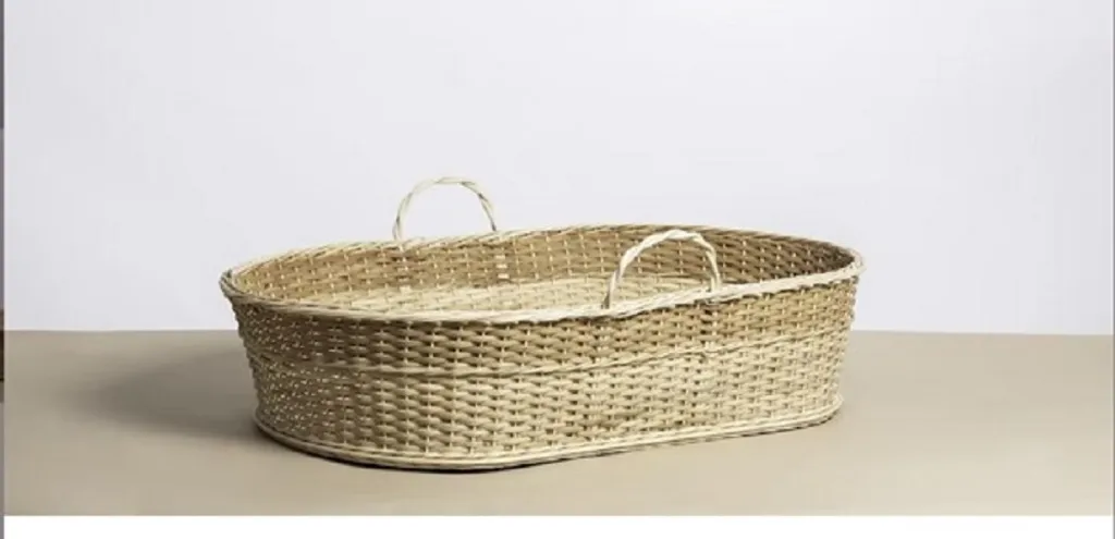 Couffin de change bébé en rotin naturel tressé main et matelas doux