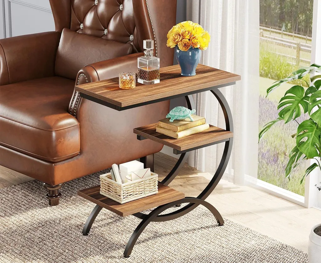 Table basse en forme de C pour gagner de la place dans un petit salon - 10