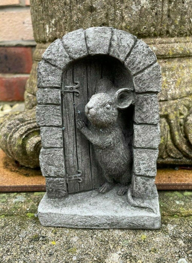 Türbogenstatue aus Stein in Form einer Maus | Gartendekoration für Haus, Baum, Tiermotiv, graue Maus