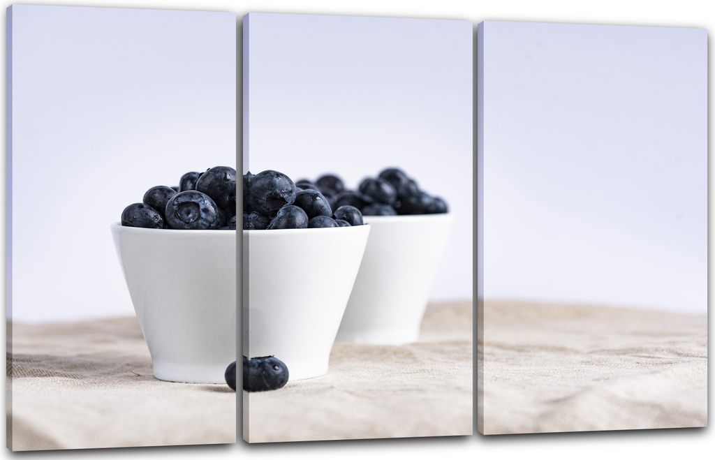 Leinwandbild 3-teilig (120x80cm): Essensbilder Gemüse Obst Früchte Heidelbeeren in weißer Schale, echter Holz-Keilrahmen inkl. Aufhänger, handg...