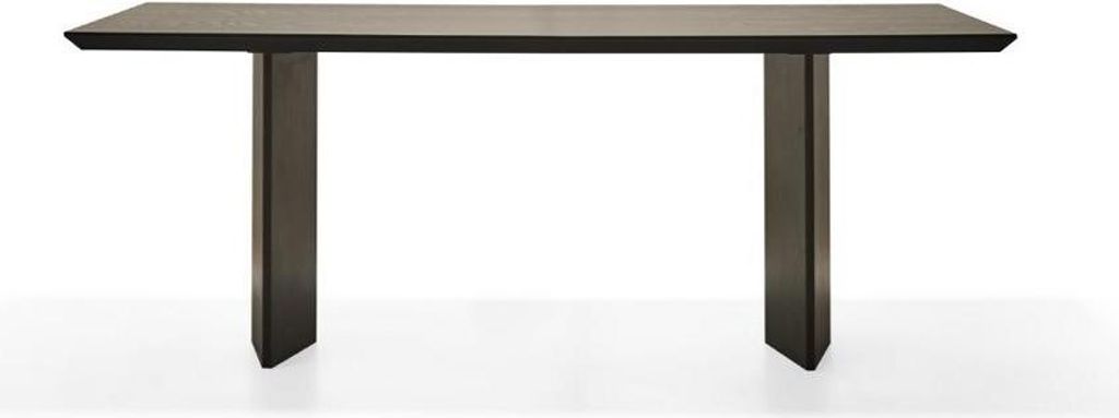 Eleganter Esstisch aus Holz in warmem Braun für modernes Zuhause