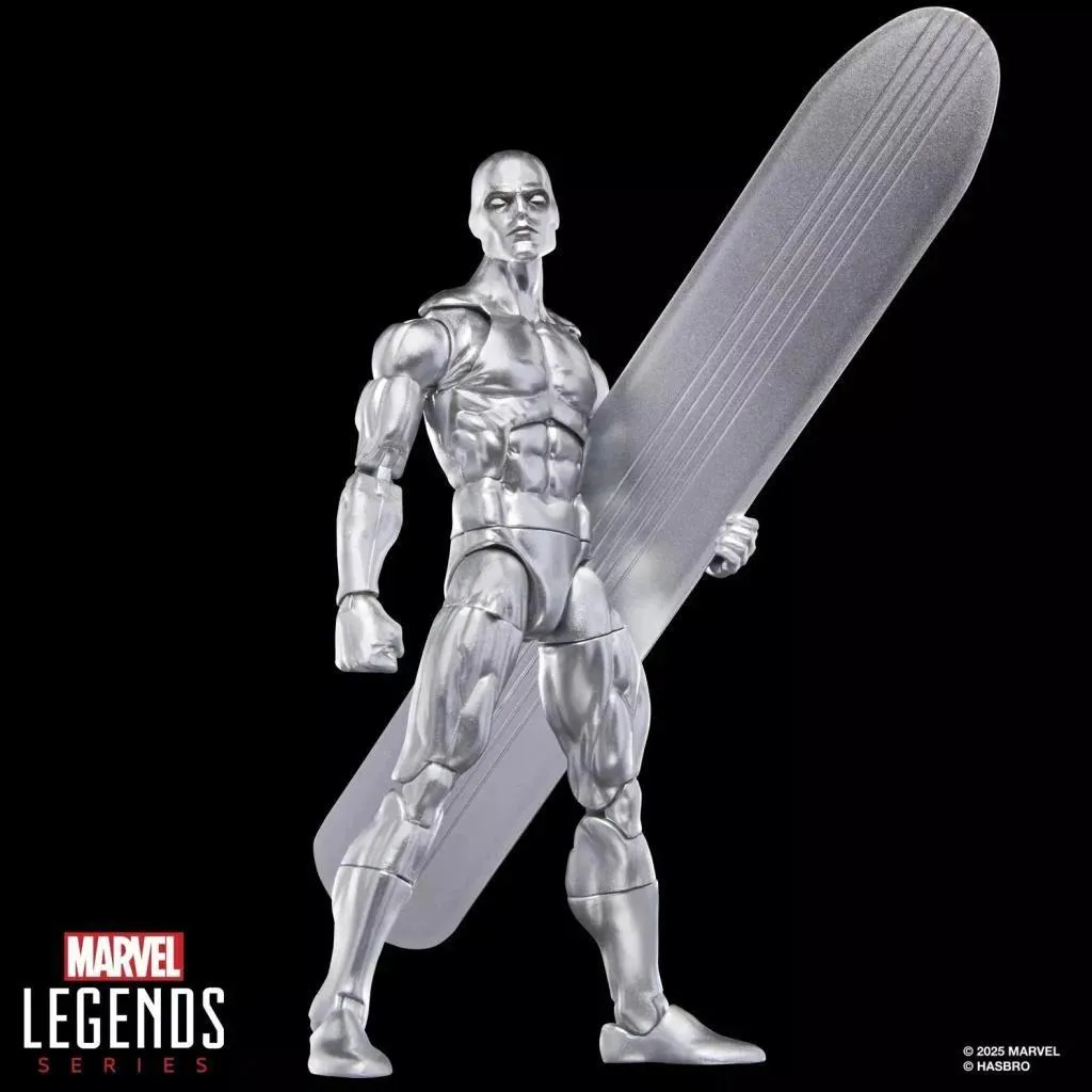 Figurine Silver Surfer Marvel robuste qui tient debout sur son surf - 8