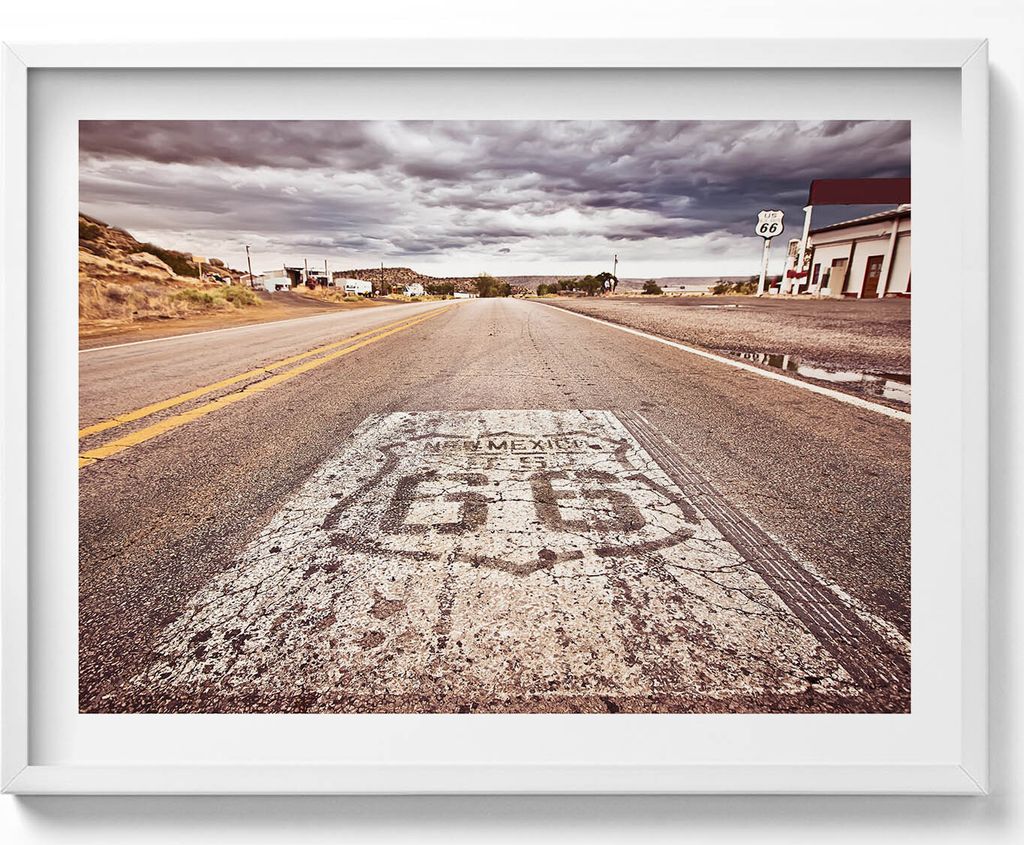 Route 66 Amerikanische Staatsstraße– Wandbild mit Rahmen – Gerahmtes Bild – Wanddekoration – 80x60 cm – Weiß Rahmen