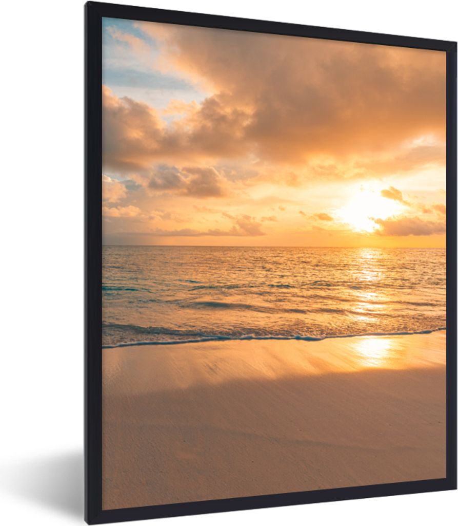 MuchoWow Gerahmtes Poster Strand - Sommer - Sonnenuntergang - Wolken - Meer 60x80 cm - Poster mit Schwarzem Bilderrahmen Wandposter Rahmen Foto B...