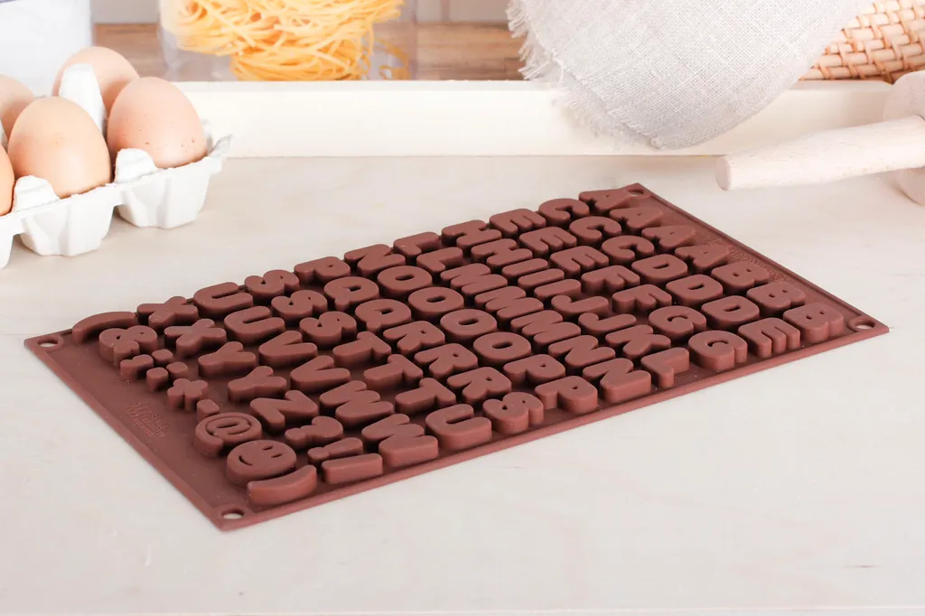 6 Stampi Per Cioccolato In Silicone Alimentare + 3 Raschietti | Set Per Tavolette Di Cioccolato Fatte In Casa | Antiaderente, Adatto A Forno E Microonde
