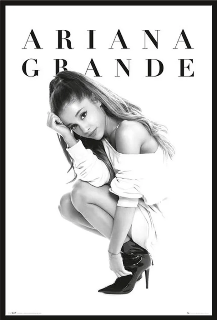 Affiche Ariana Grande 61x91,5 cm - Cadre Noir Robuste et Design Pop Art