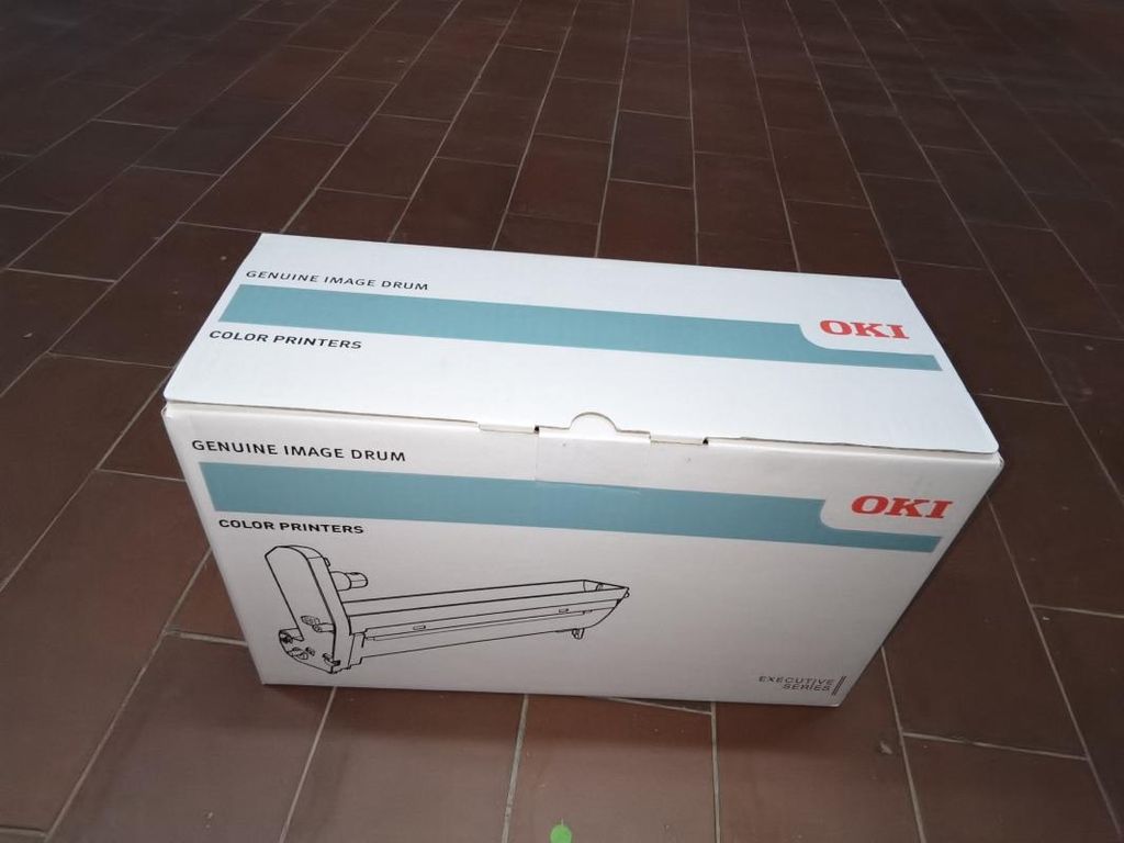 01333304 OKI ES OPC black 30.000Seiten Produktbild 