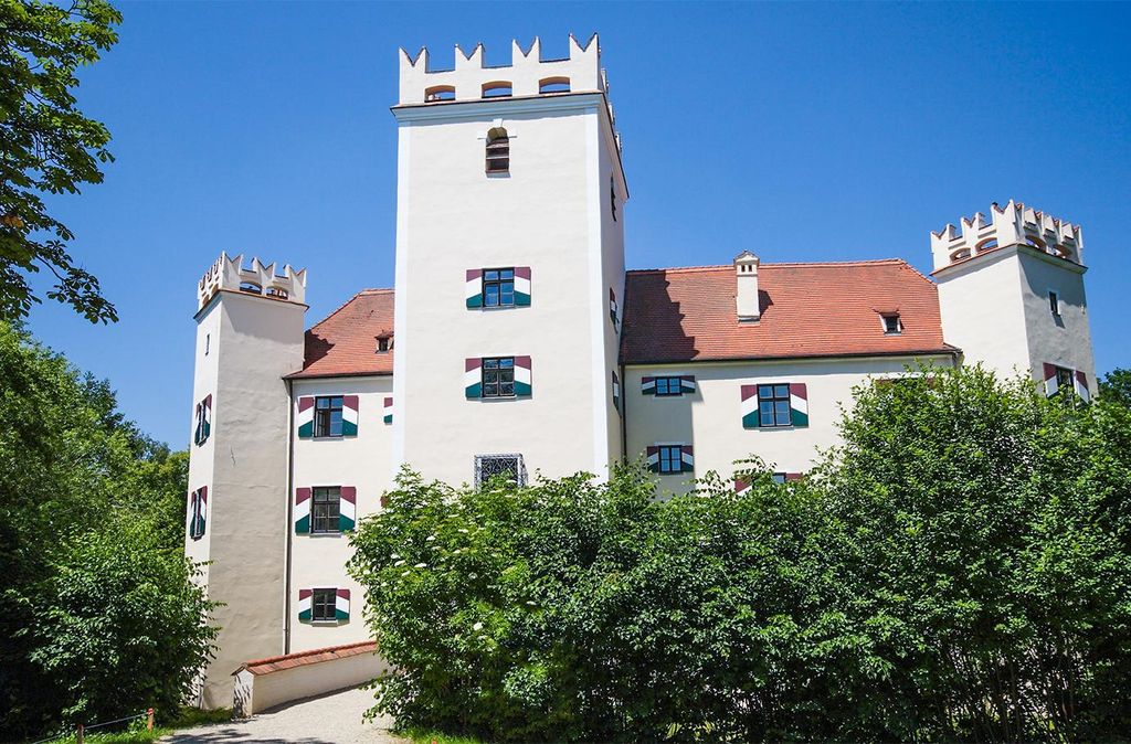 mydays Übernachtung im Schlosshotel in Niederbayern für 2; Erlebnis verschenken oder selbst erleben; Gutschein für 2 Person(en)