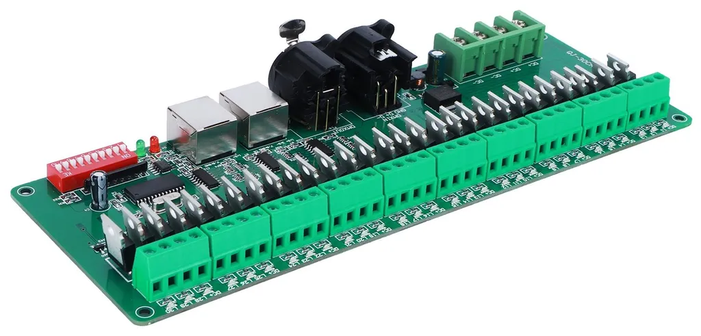 Contrôleur LED DMX 30 Canaux à Courant Constant pour Barres de Scène - 7