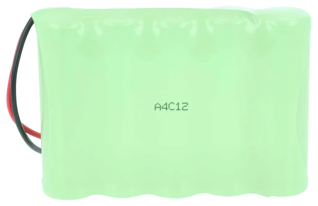 Pack 5x Piles AA 6V 2000mAh vhbw Haute Capacité NiMH pour Divers Objets - 4