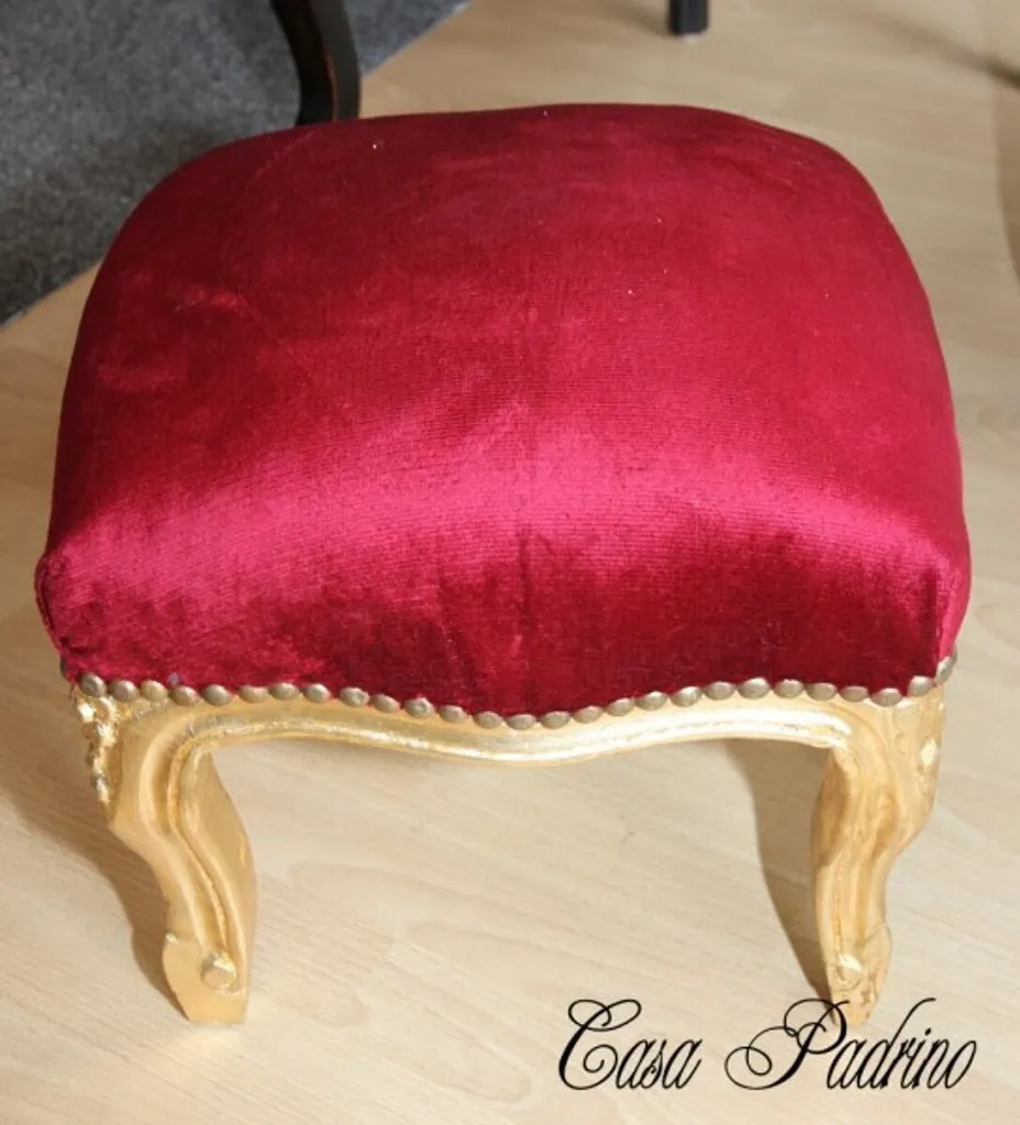 Tabouret baroque robuste rouge et or - Siège d'appoint luxe durable
