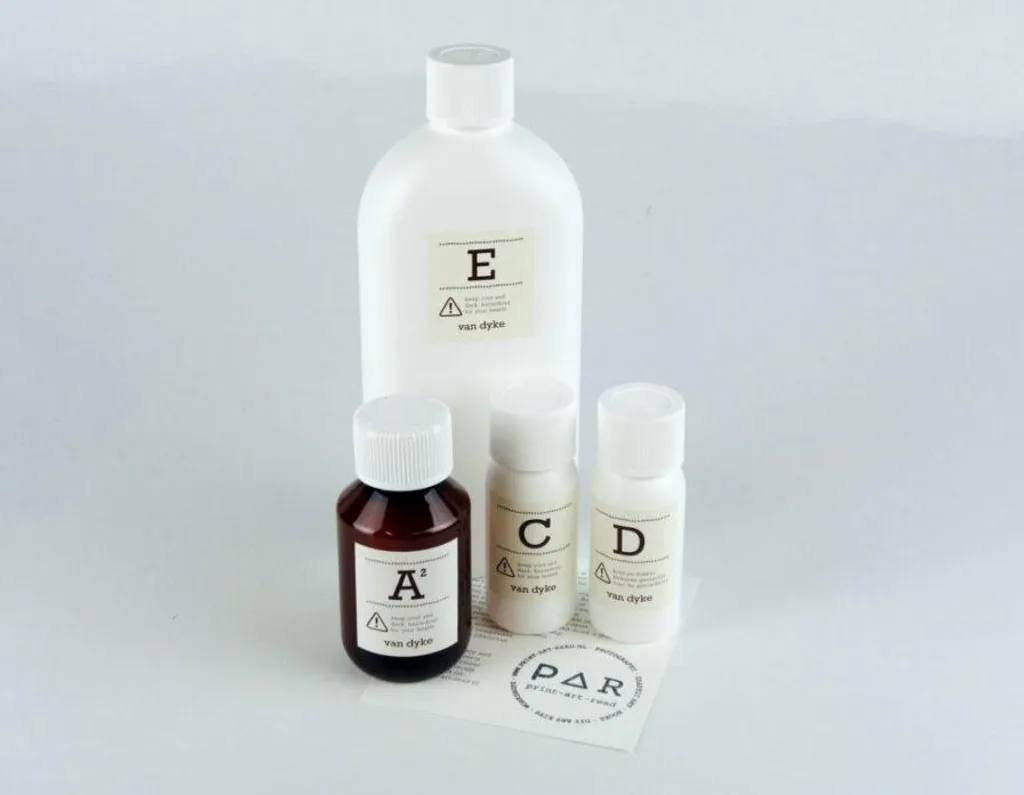 Kit Van Dyke 250 ml pour créer vos photos anciennes à la main chez soi