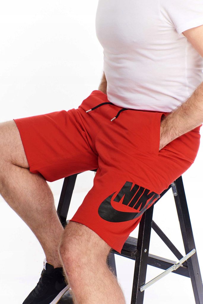 Nike SpNike Sporthose kurze Hose, Rot, AT5267 659 Größe:S