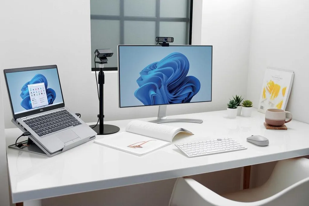 Kensington A1010 Support de Bureau Télescopique Noir pour Webcam et Micro - 11