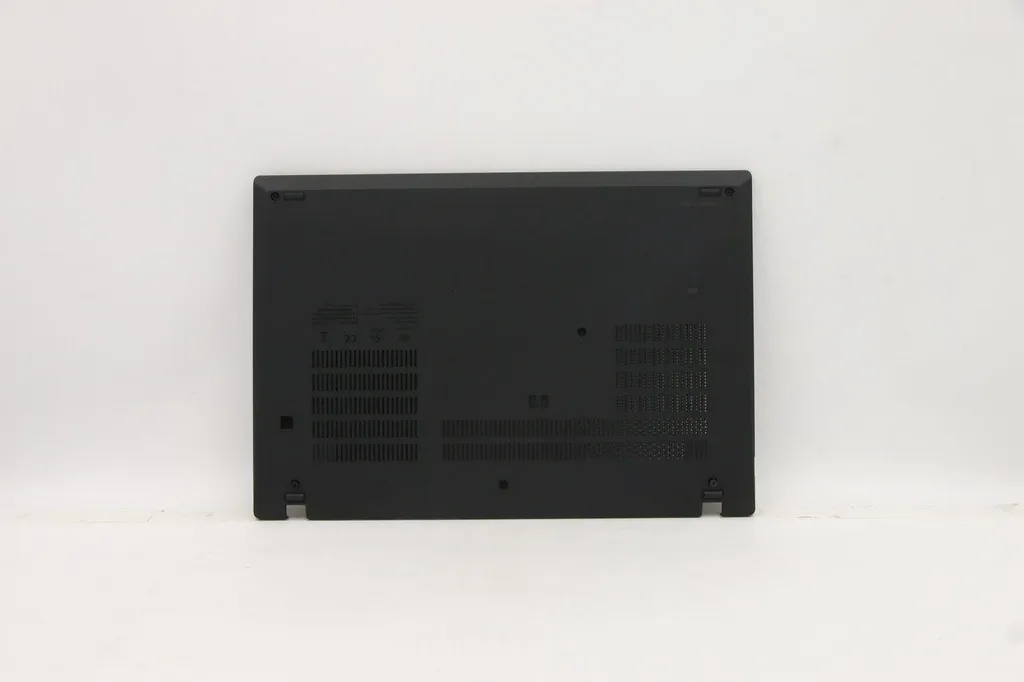 Réparer un châssis cassé avec le couvercle inférieur Lenovo de rechange