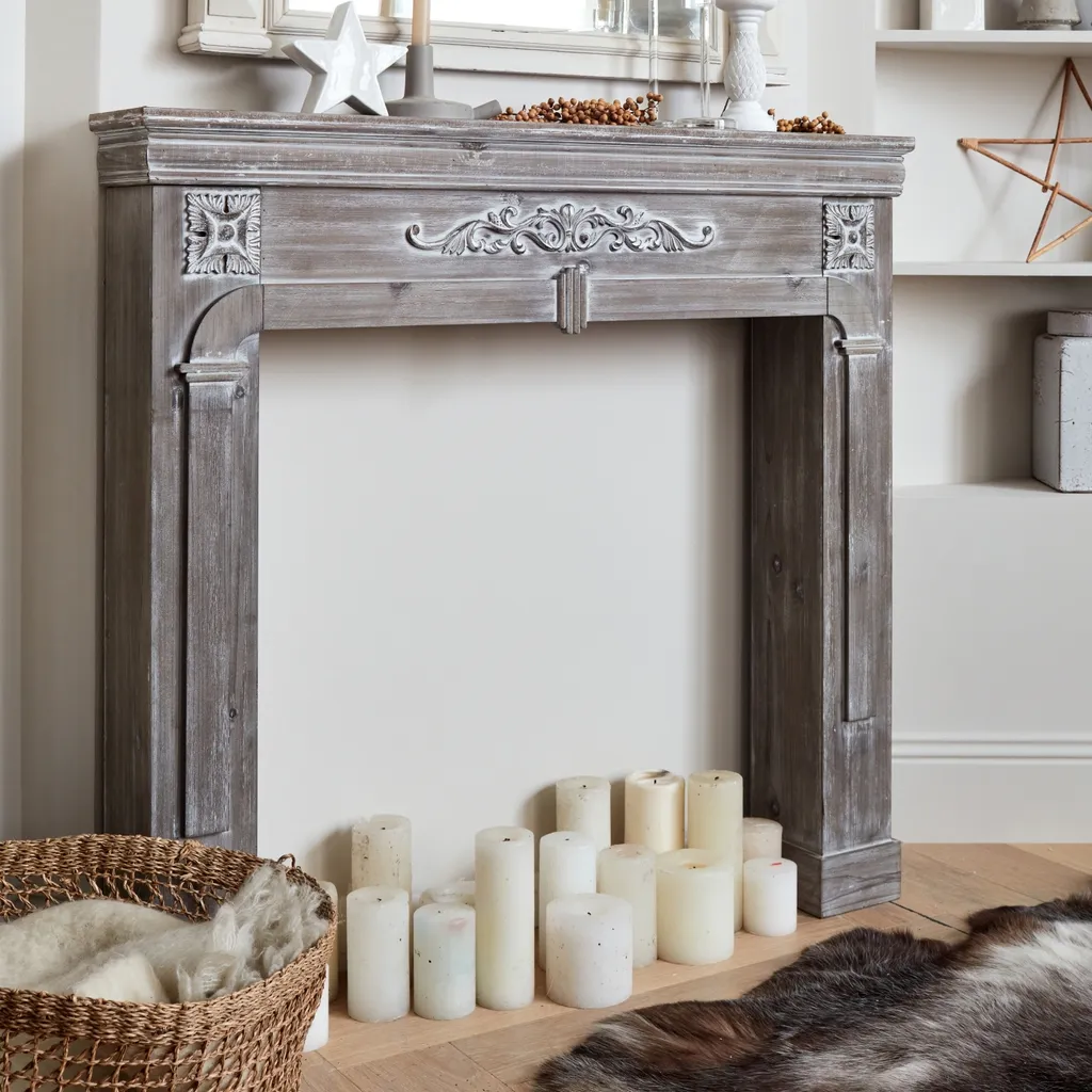 Cornice Caminetto Decorativa sweeek Grigio Piombo Effetto Legno