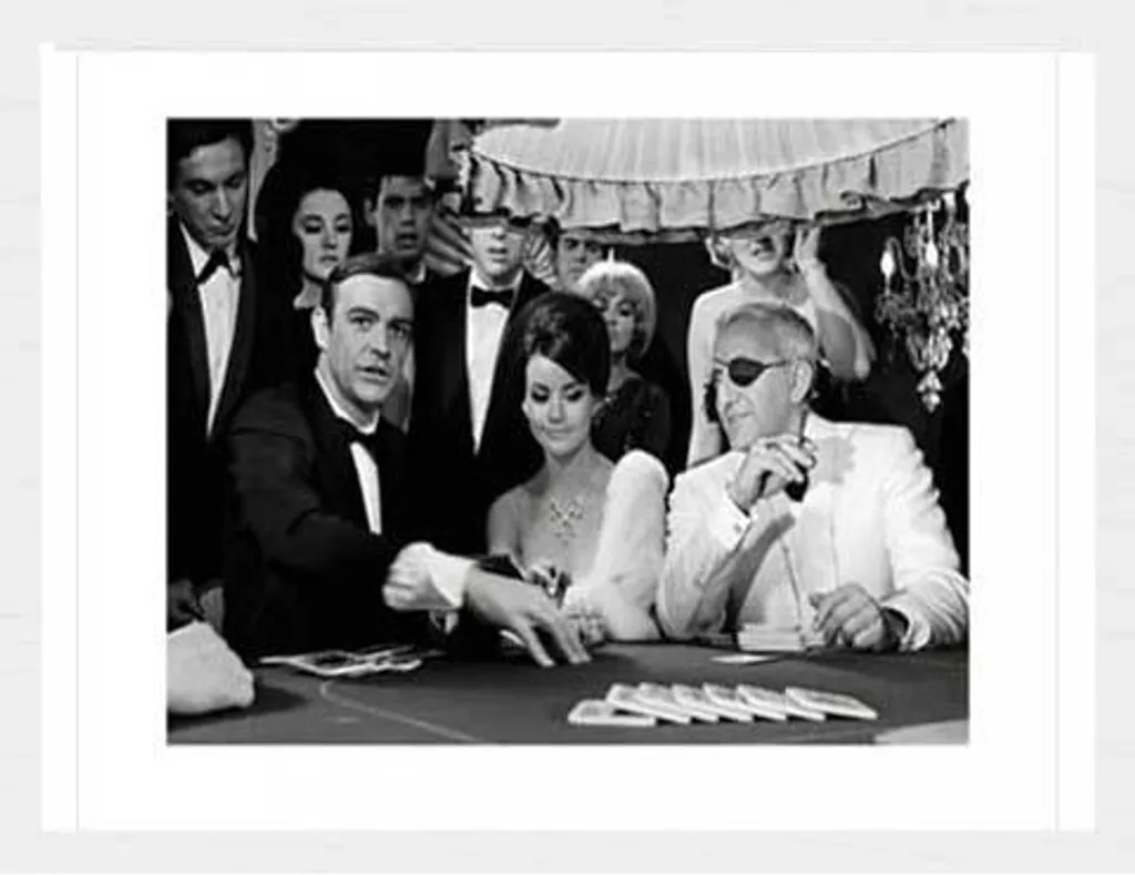 Poster encadré James Bond Thunderball vitre acrylique cadre blanc solide