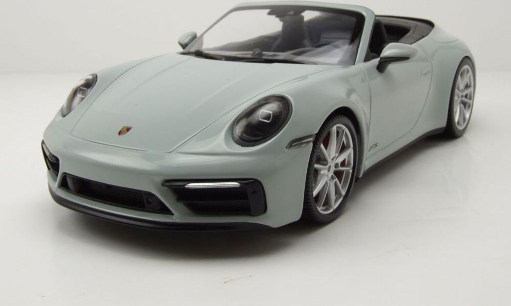 Porsche 911 Carrera 4 GTS Cabriolet 2020 - 1:18 - Minichamps