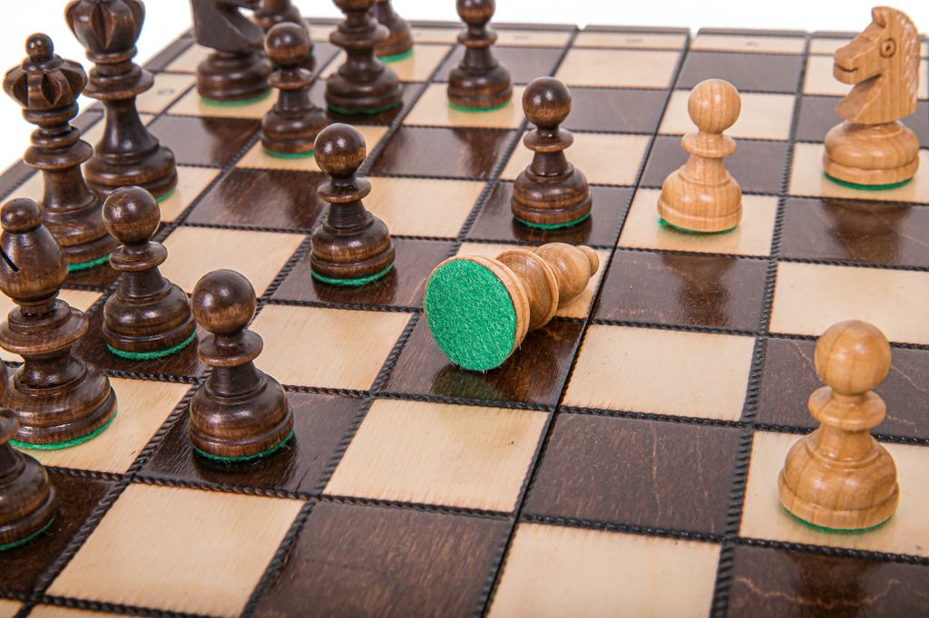 SQUARE - Drevená hra - 2 v 1 - Šach a dáma - Šachovnica 35- Obrázok produktu 3